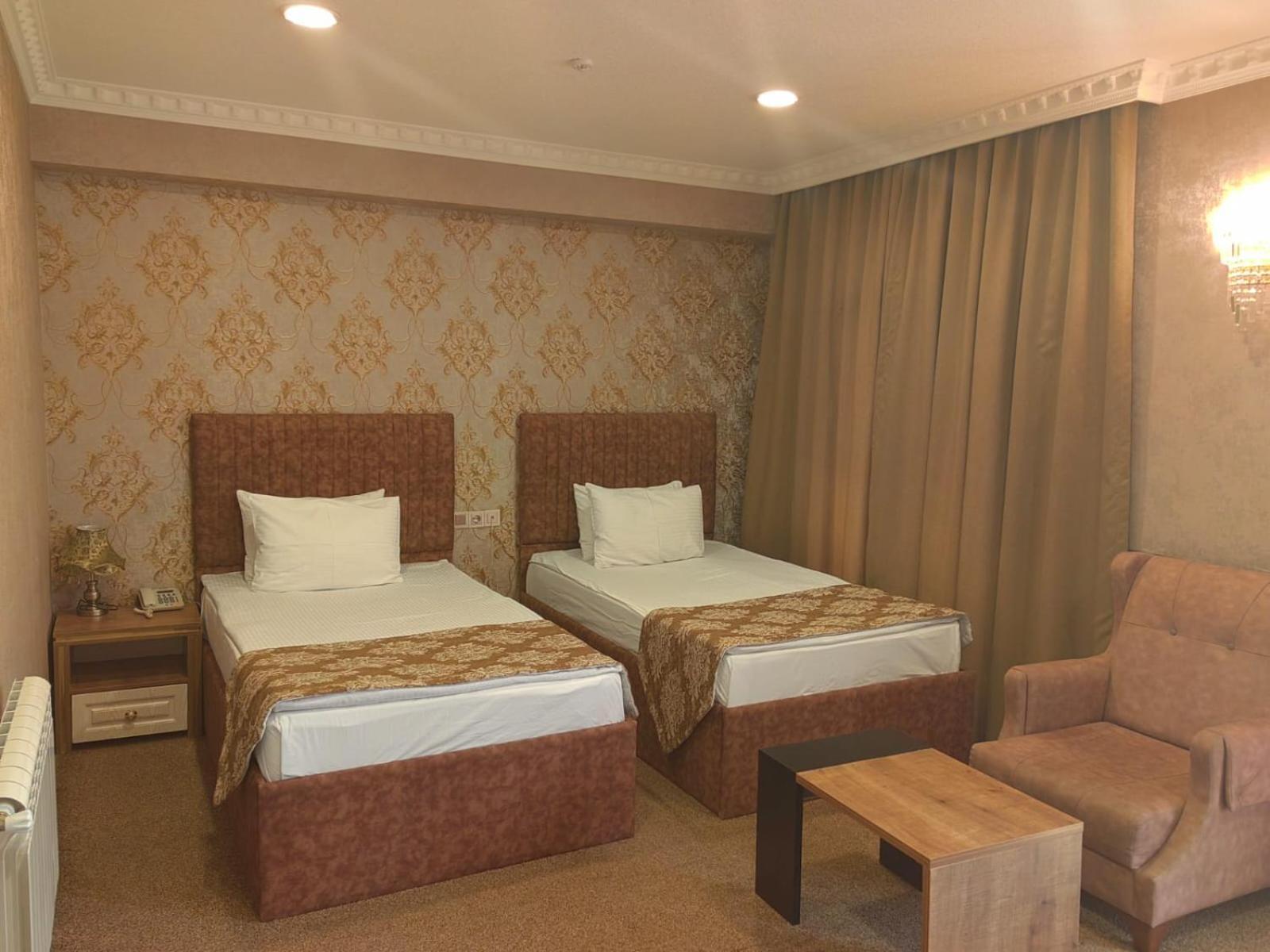 Baku Hotel Ganja Ngoại thất bức ảnh