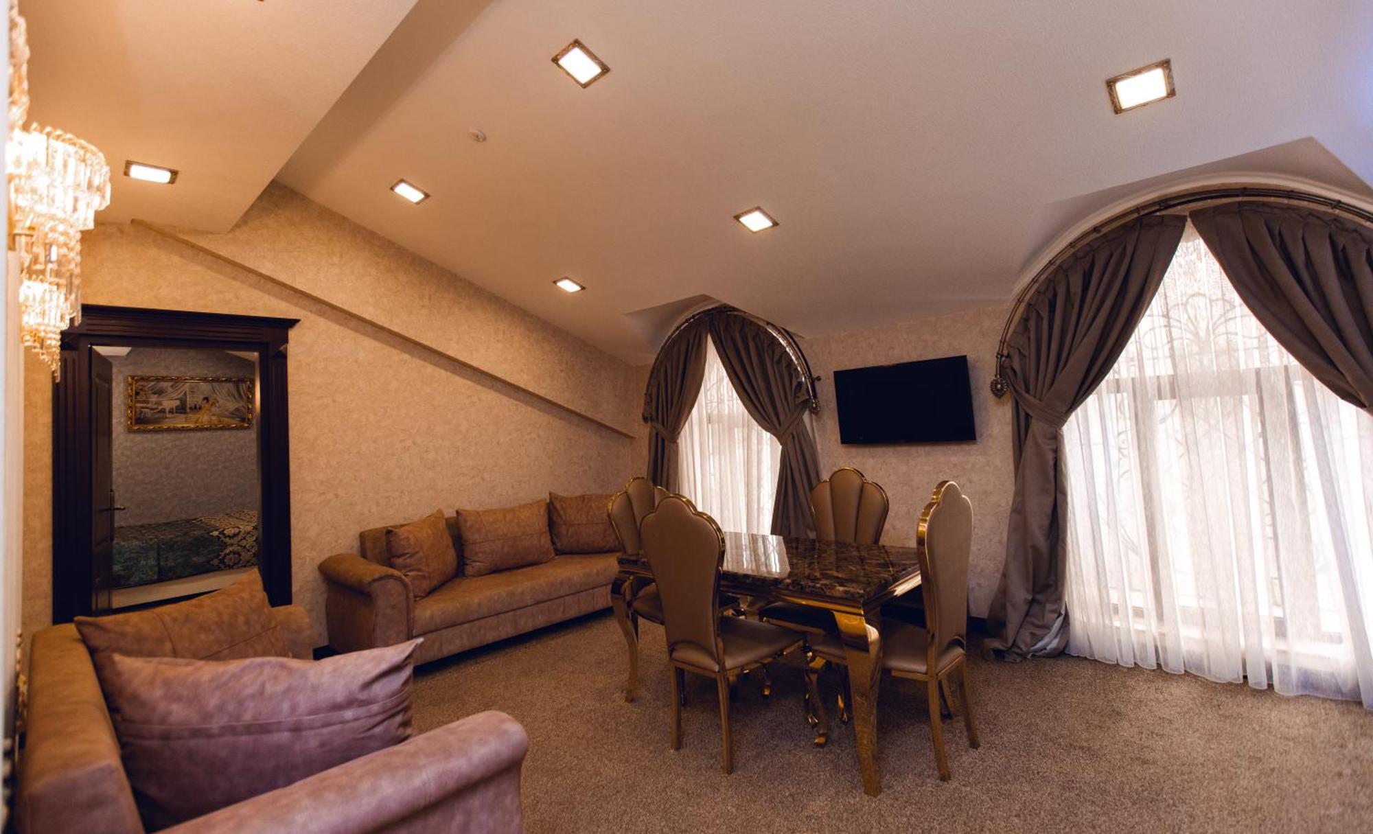 Baku Hotel Ganja Ngoại thất bức ảnh