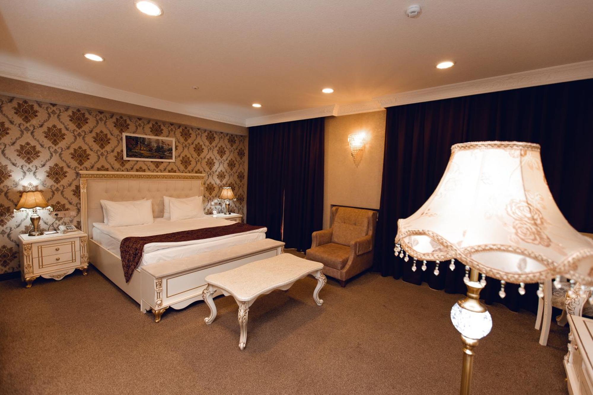 Baku Hotel Ganja Ngoại thất bức ảnh