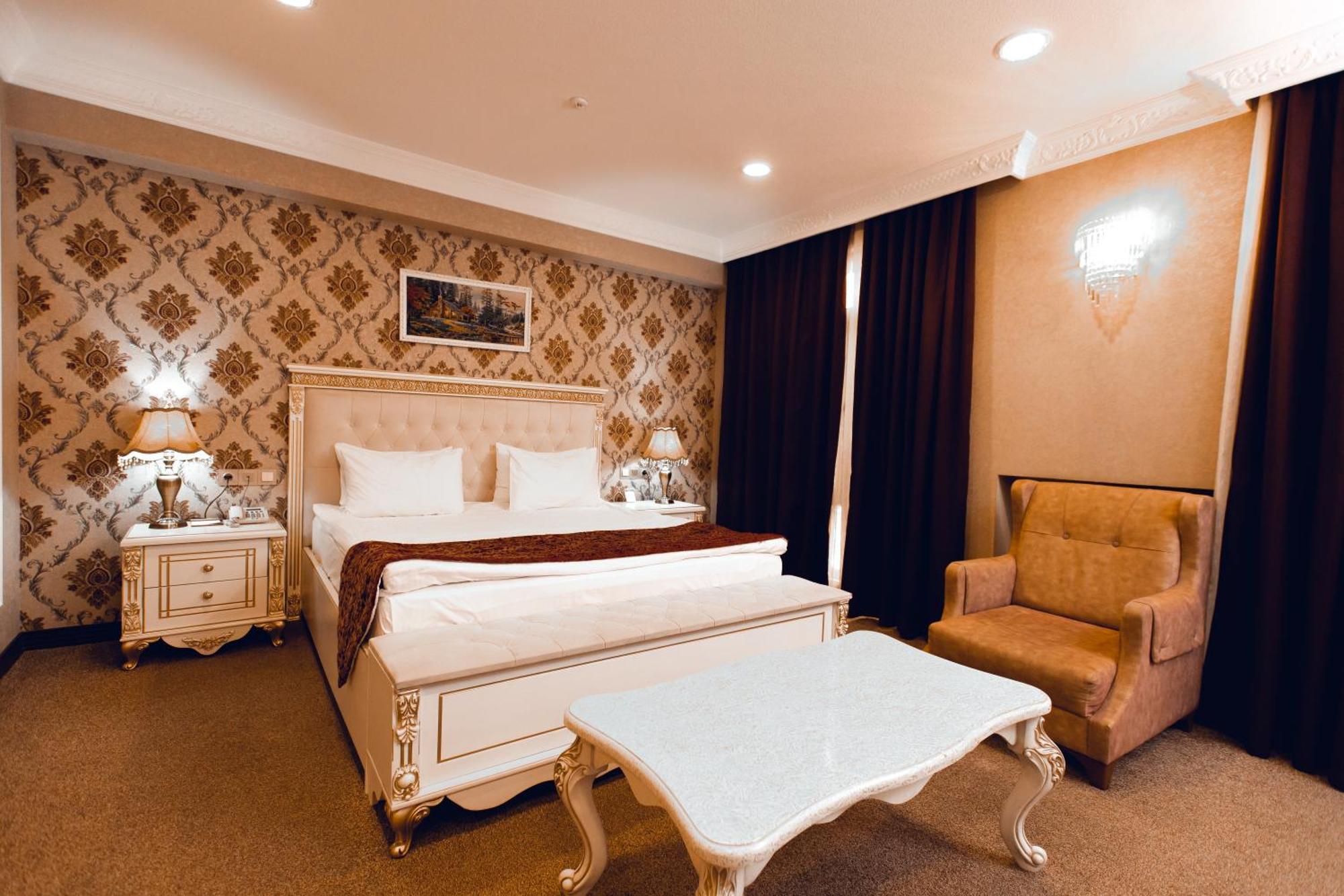 Baku Hotel Ganja Ngoại thất bức ảnh