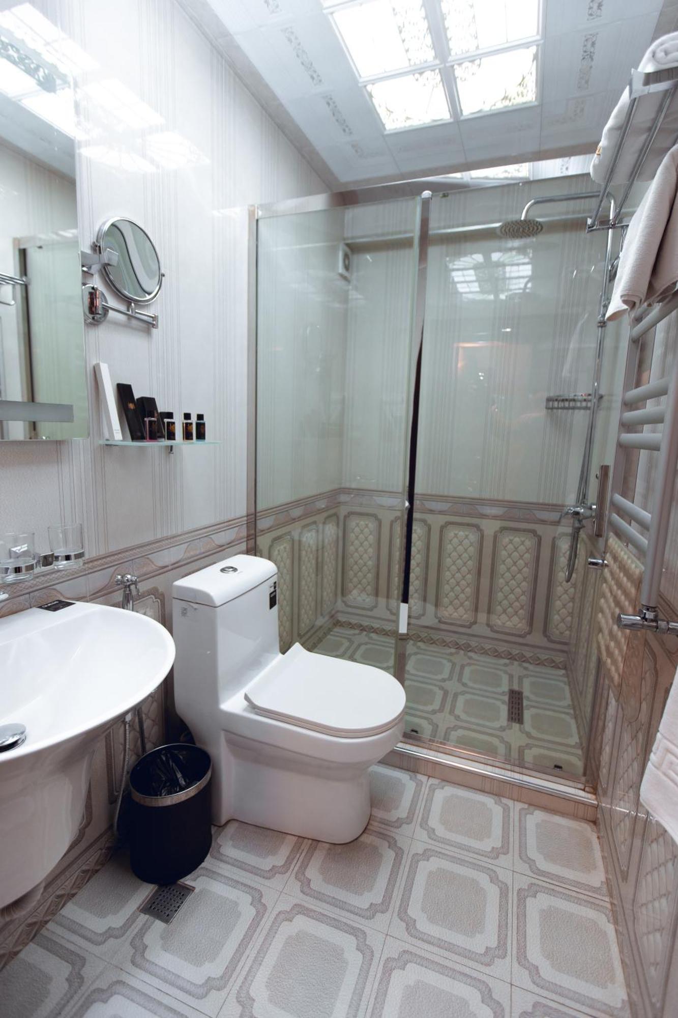Baku Hotel Ganja Ngoại thất bức ảnh